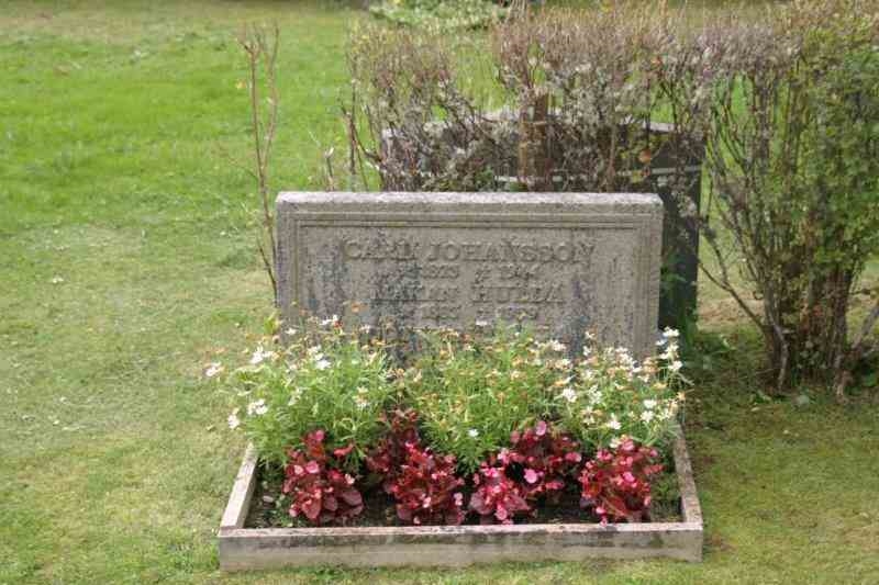 Grave number: 07 3   226-227