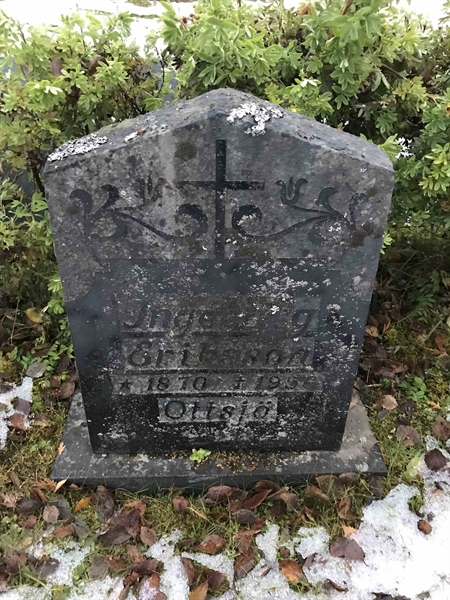 Grave number: UN J    94