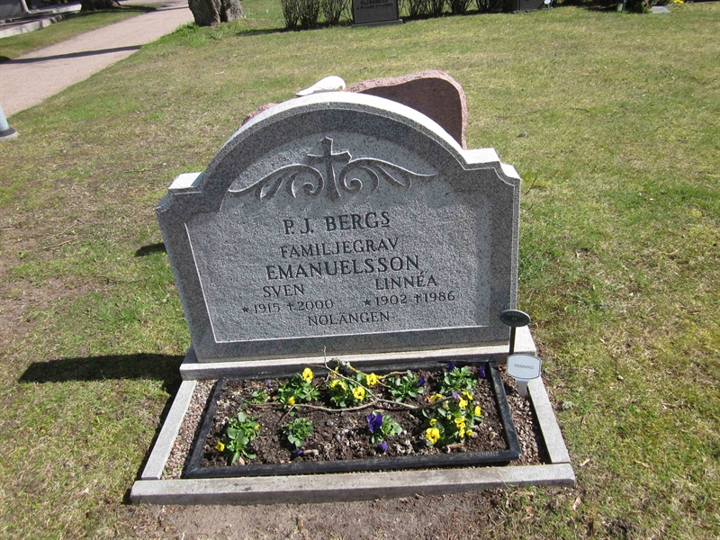 Grave number: 01 D   15