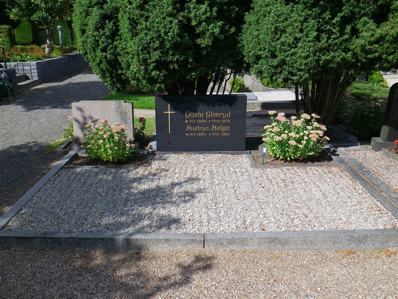 Grave number: OS J   477, 478, 479
