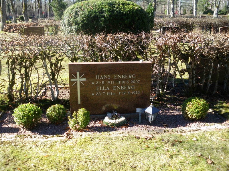 Grave number: SB 35    13
