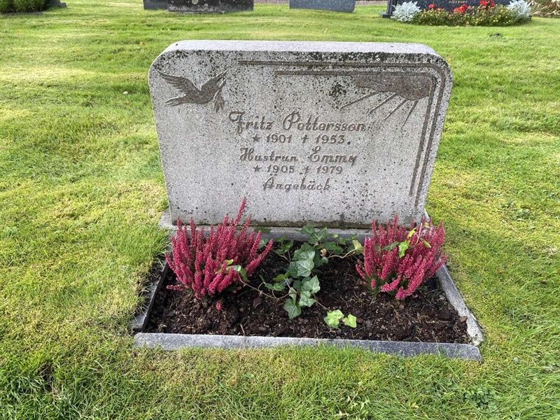 Grave number: 4 Me 06    38-39