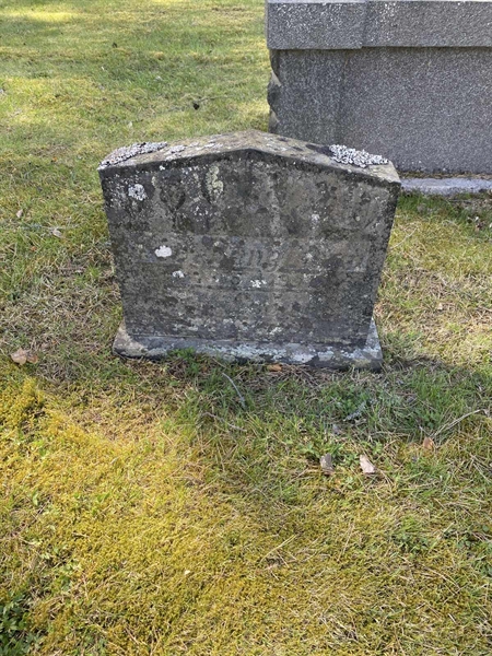 Hautatunnus: 1 GaKy Kv24 192-193
