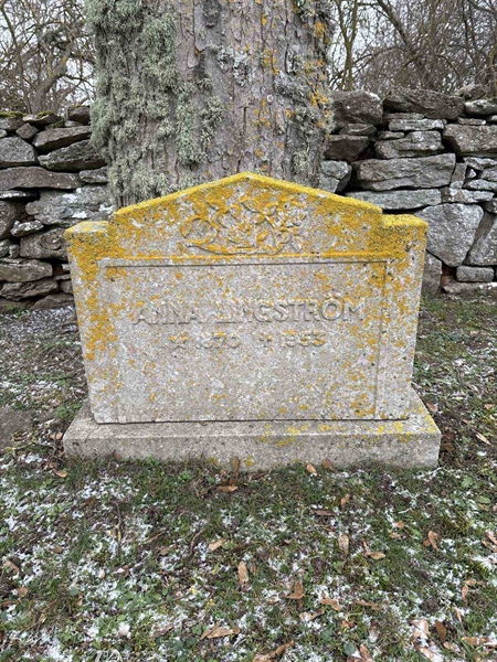 Gravnummer: LE    32