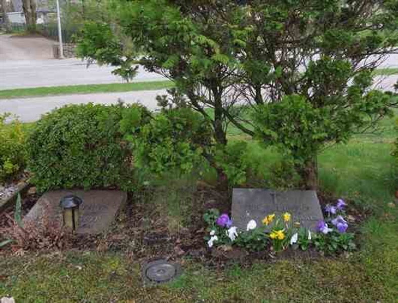 Grave number: SN HU    60