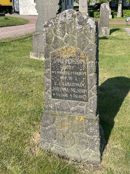 Grave number: EK C 1    27