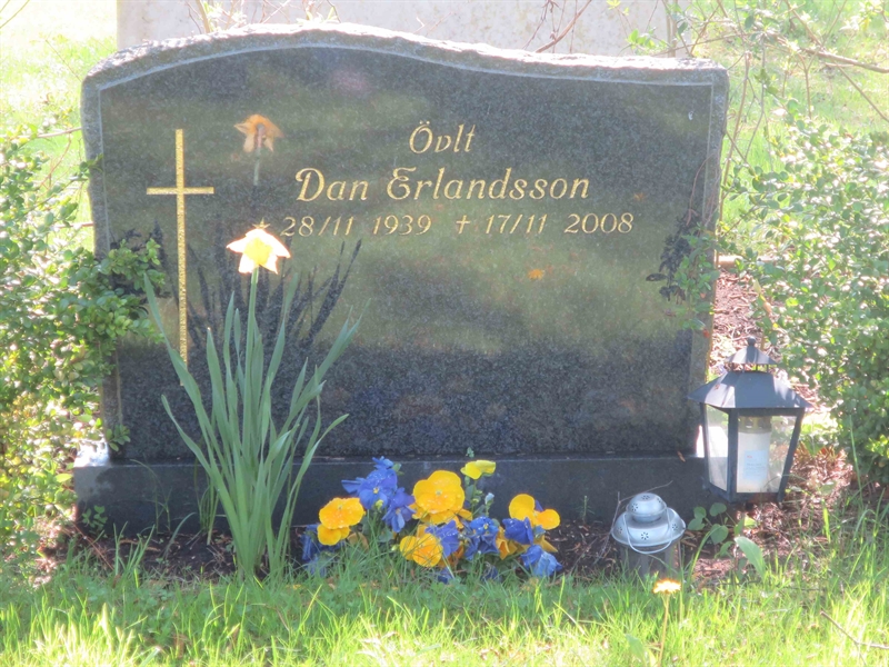 Grave number: HÖB 68    56