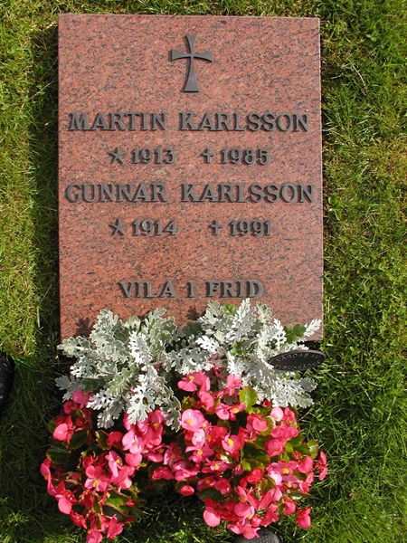 Grave number: VK RU    64