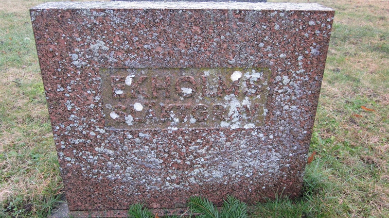 Grave number: KG B   700