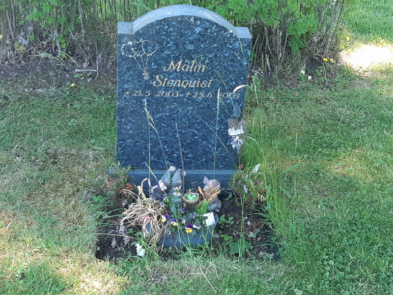 Grave number: JÄ 10    13