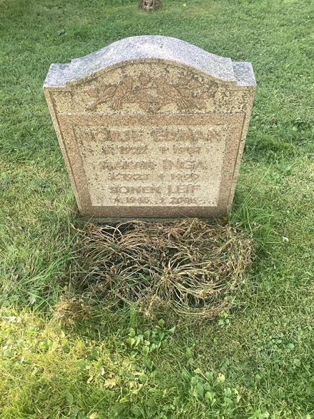 Grave number: 5 1    93-B