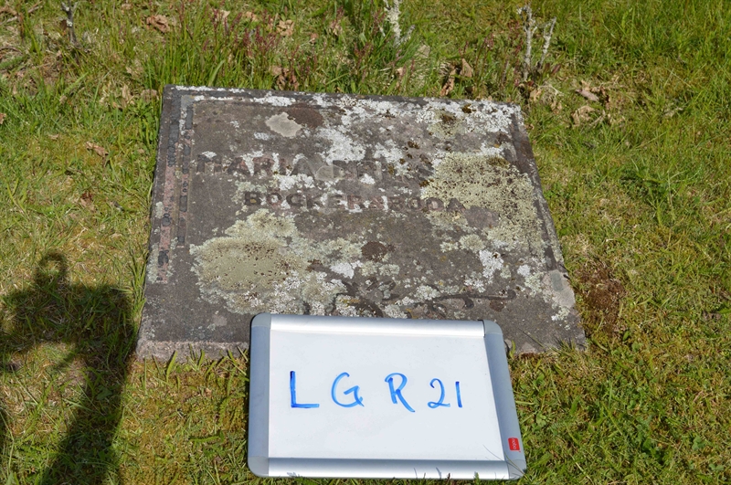 Grave number: LG R    21