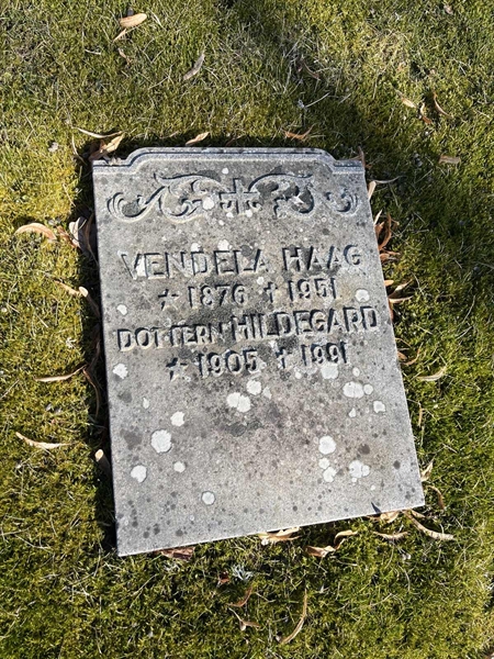 Grave number: Ärt 44 17 209+210