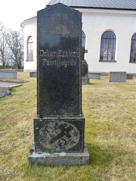 Grave number: SV 6   27