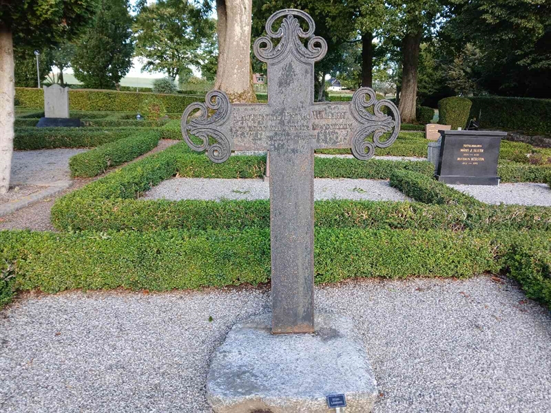 Grave number: NV A     26