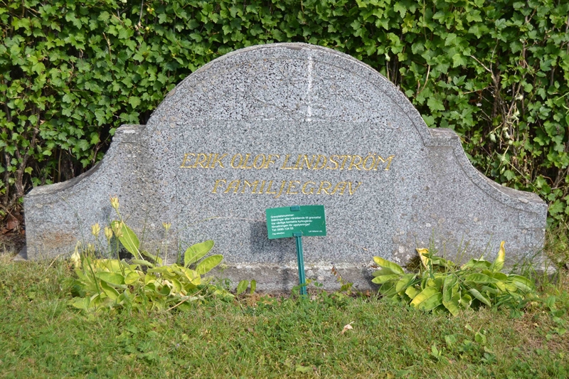 Grave number: 1 C   755