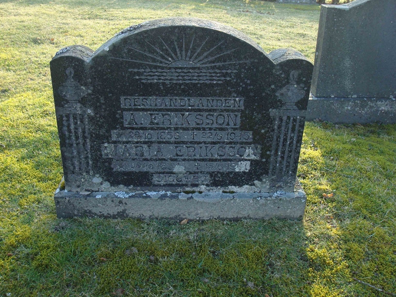 Grave number: KU 05   148, 149