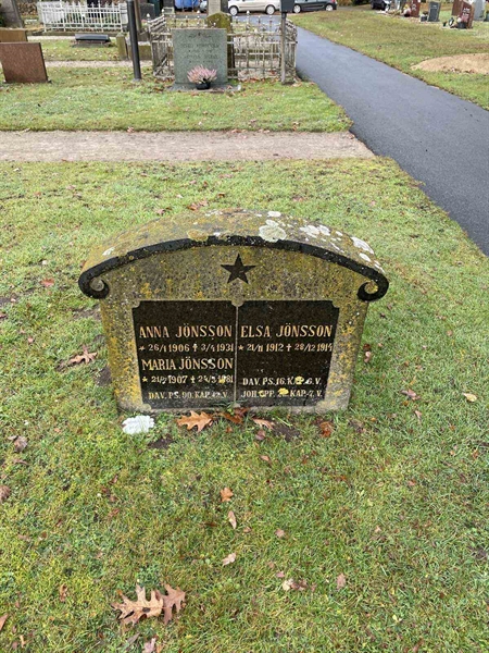 Grave number: VV 4   316, 317