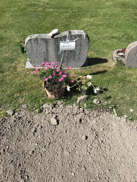 Grave number: BO C    25