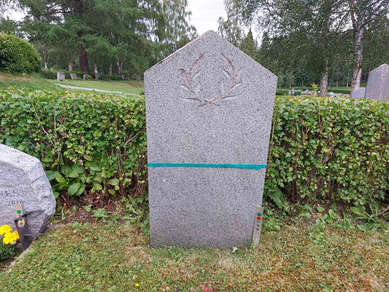 Grave number: FÖ 1    82