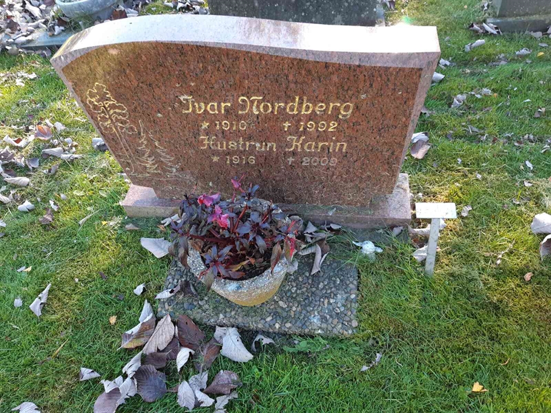 Hautatunnus: Fr 7   706