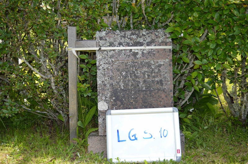 Grave number: LG S    10