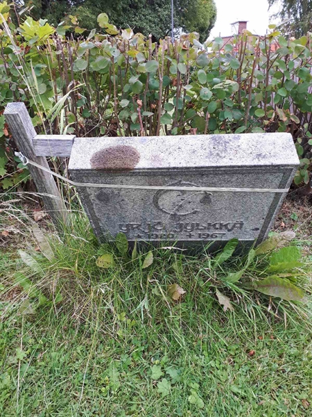 Gravnummer: NK F B    23