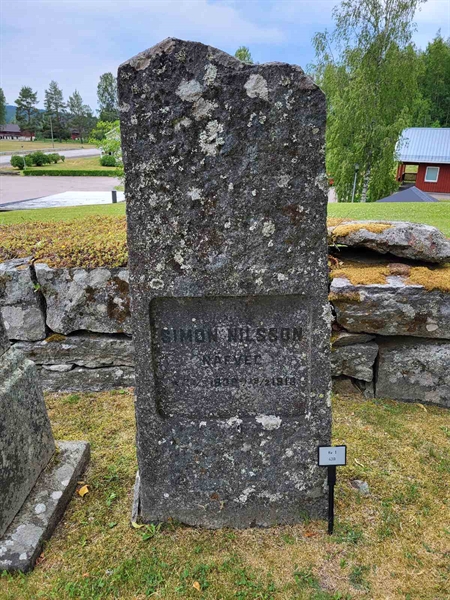 Grave number: Jä 01    43B