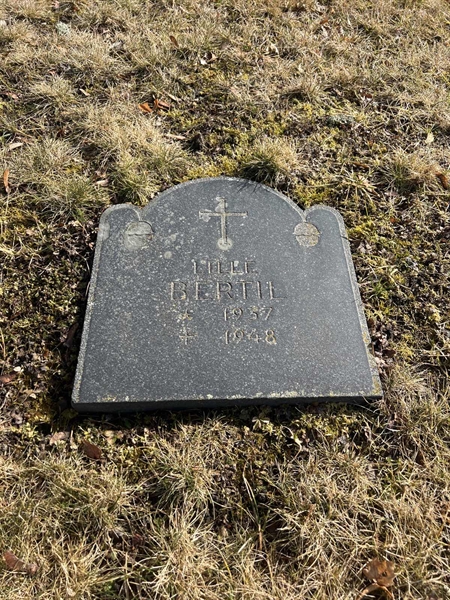 Grave number: SU     2B