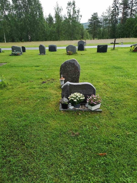 Hautatunnus: NK 16    15