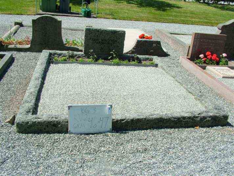 Gravnummer: 3 02    46-47