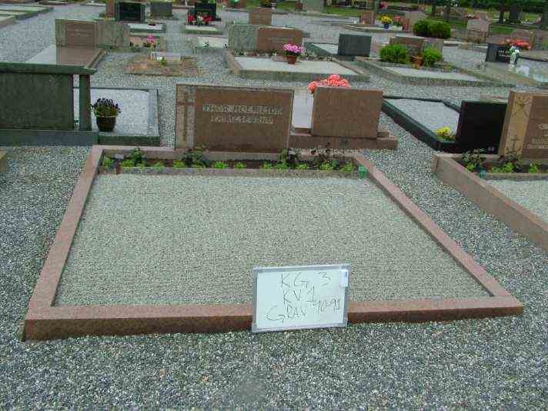 Grave number: 3 01    90-91