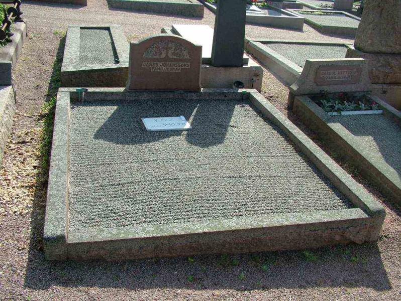 Hautatunnus: 2   339-340