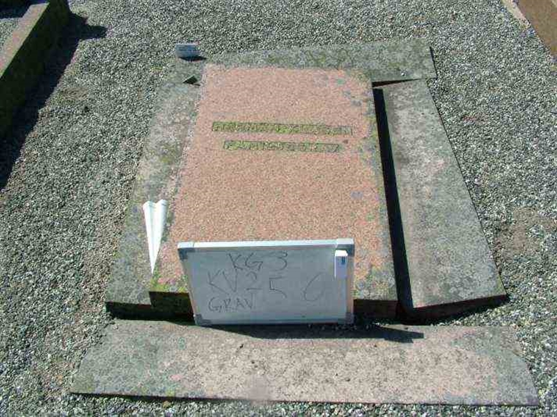 Hautatunnus: 3 02    56