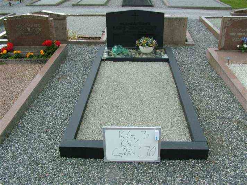 Grave number: 3 01   170