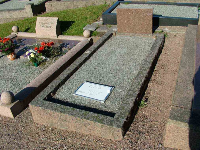 Hautatunnus: 2    77