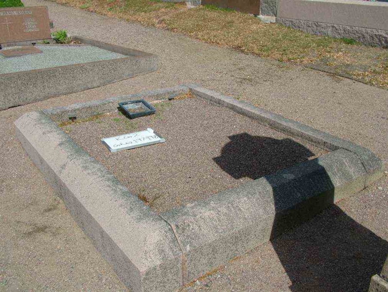 Hautatunnus: 2   197-198