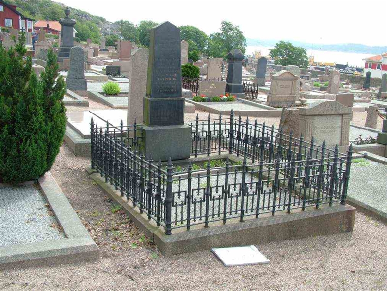 Hautatunnus: 2   385-386