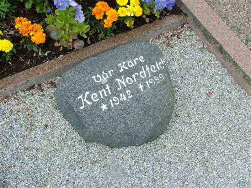 Gravnummer: 3 01    51