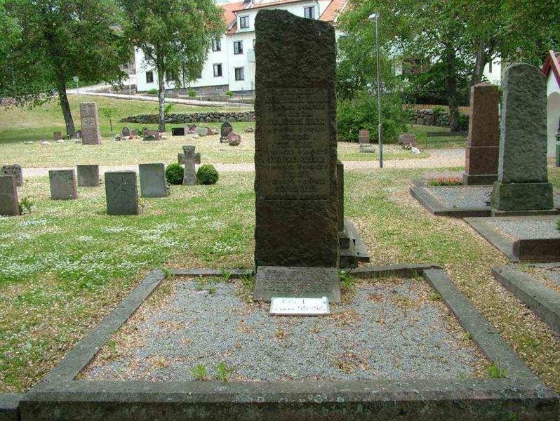 Gravnummer: 1    55-56