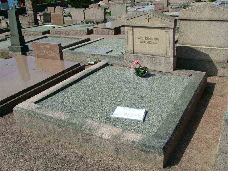 Hautatunnus: 2  1004-1005