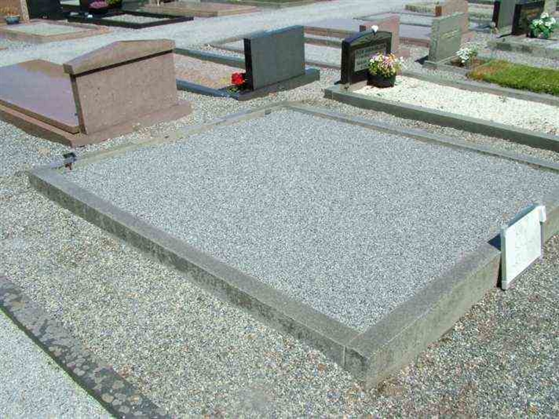 Hautatunnus: 3 01   247-248