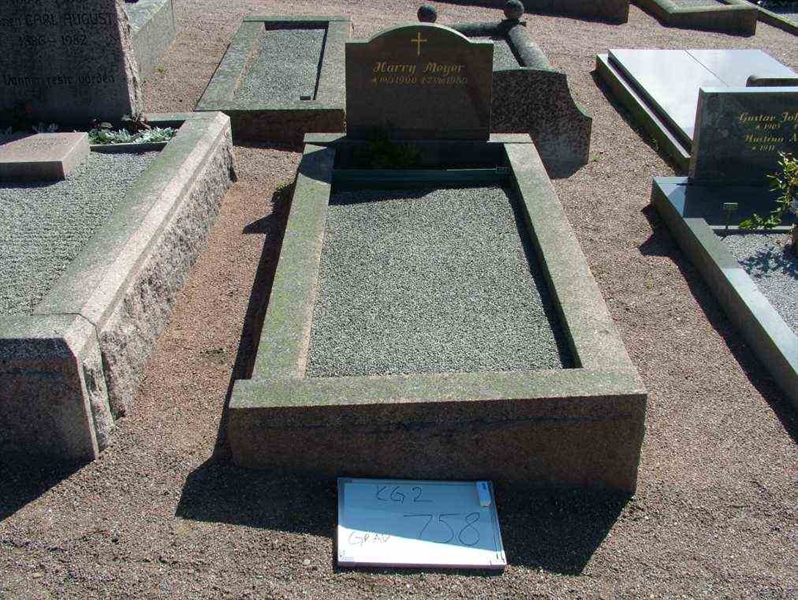 Grave number: 2   758