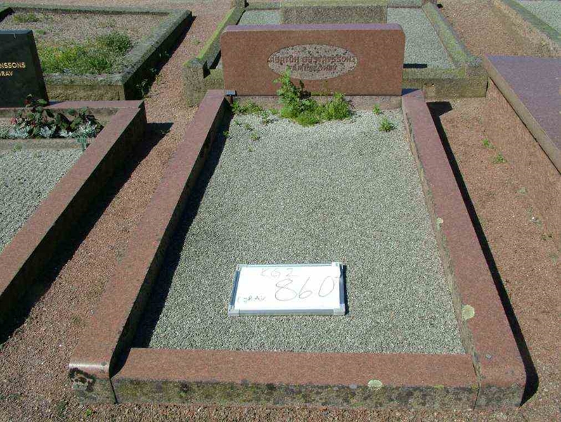 Grave number: 2   860