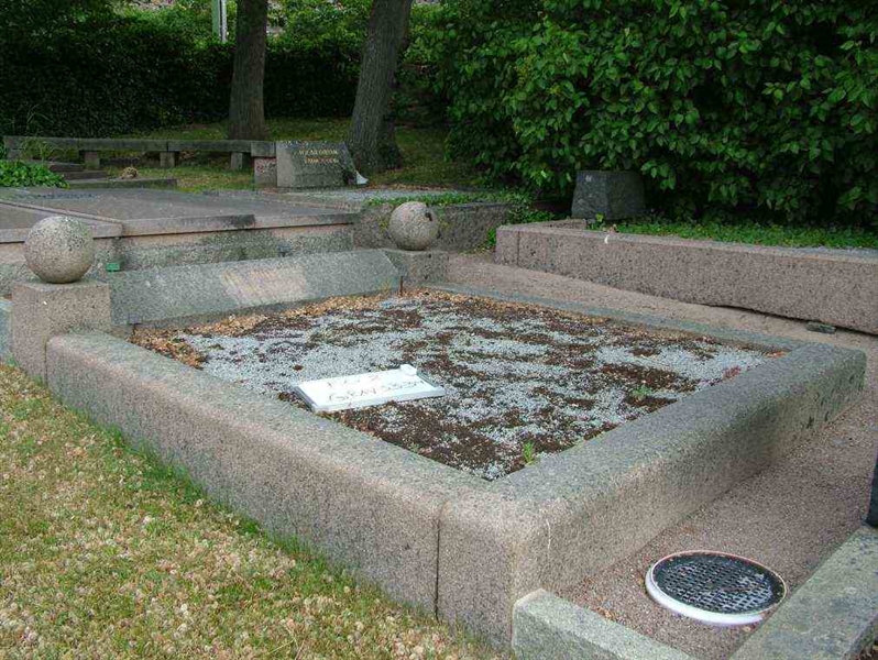 Hautatunnus: 2    33-34