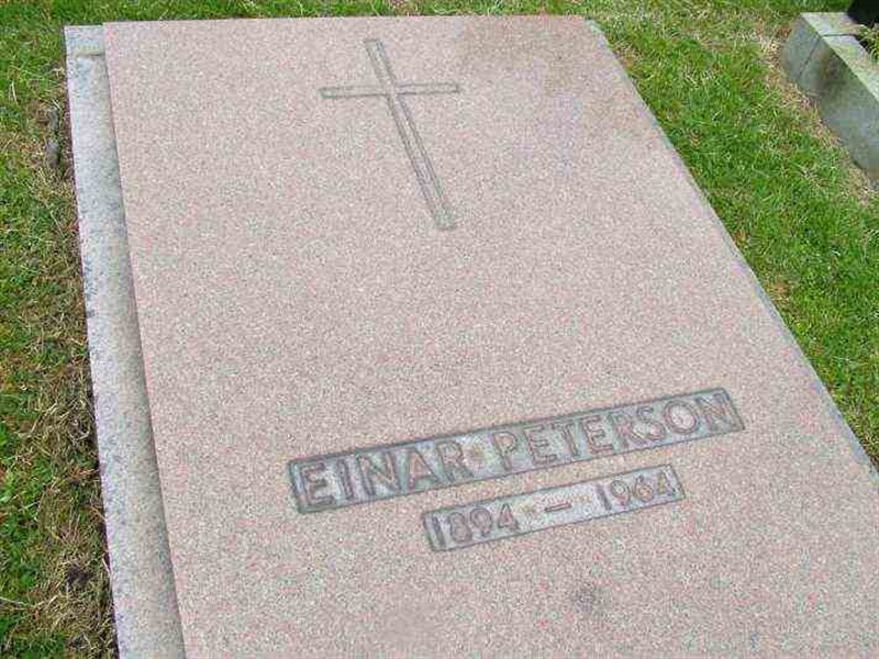 Gravnummer: 3 01    15