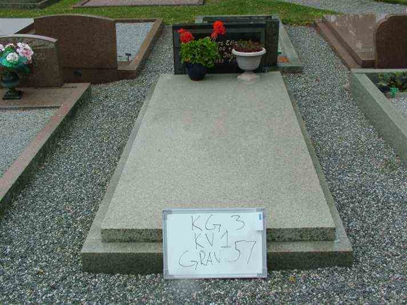 Gravnummer: 3 01    57