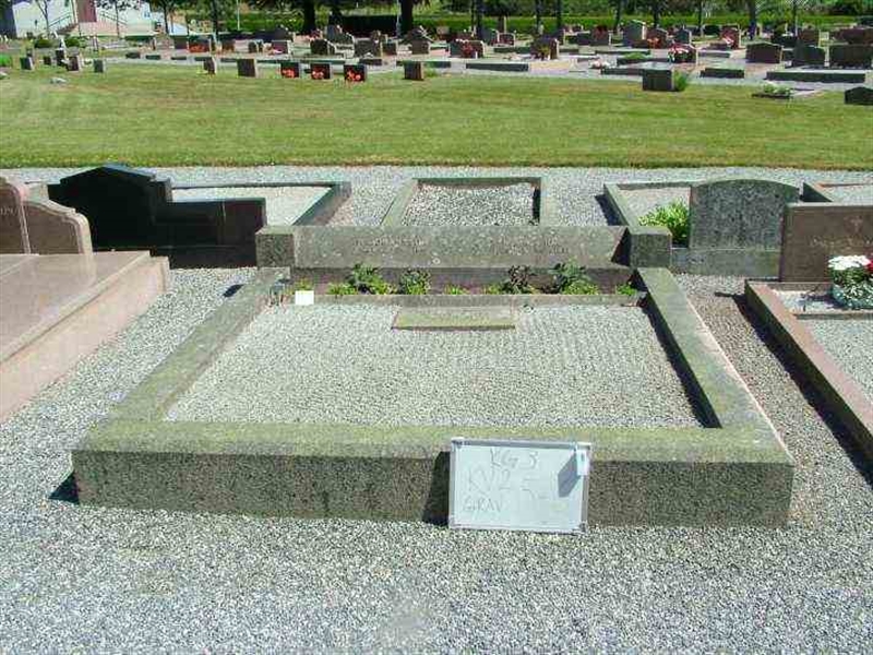 Gravnummer: 3 02     5-6