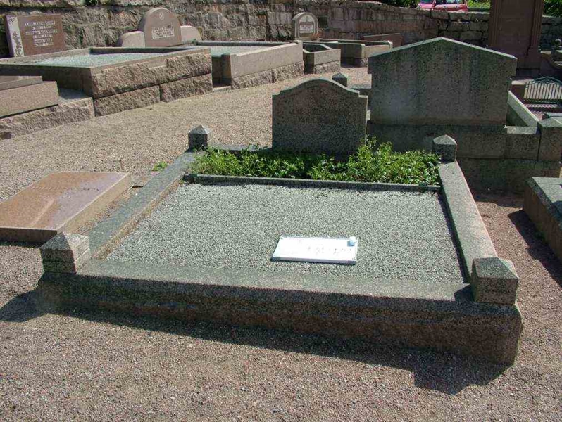 Hautatunnus: 2   978-979