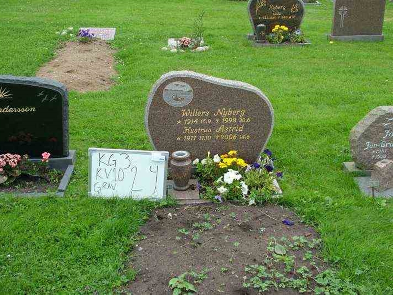 Gravnummer: 3 10    24